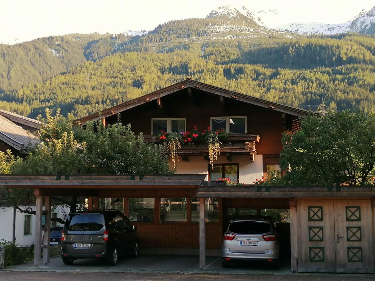 Haus Hofer Apartment Bramberg am Wildkogel Exterior foto