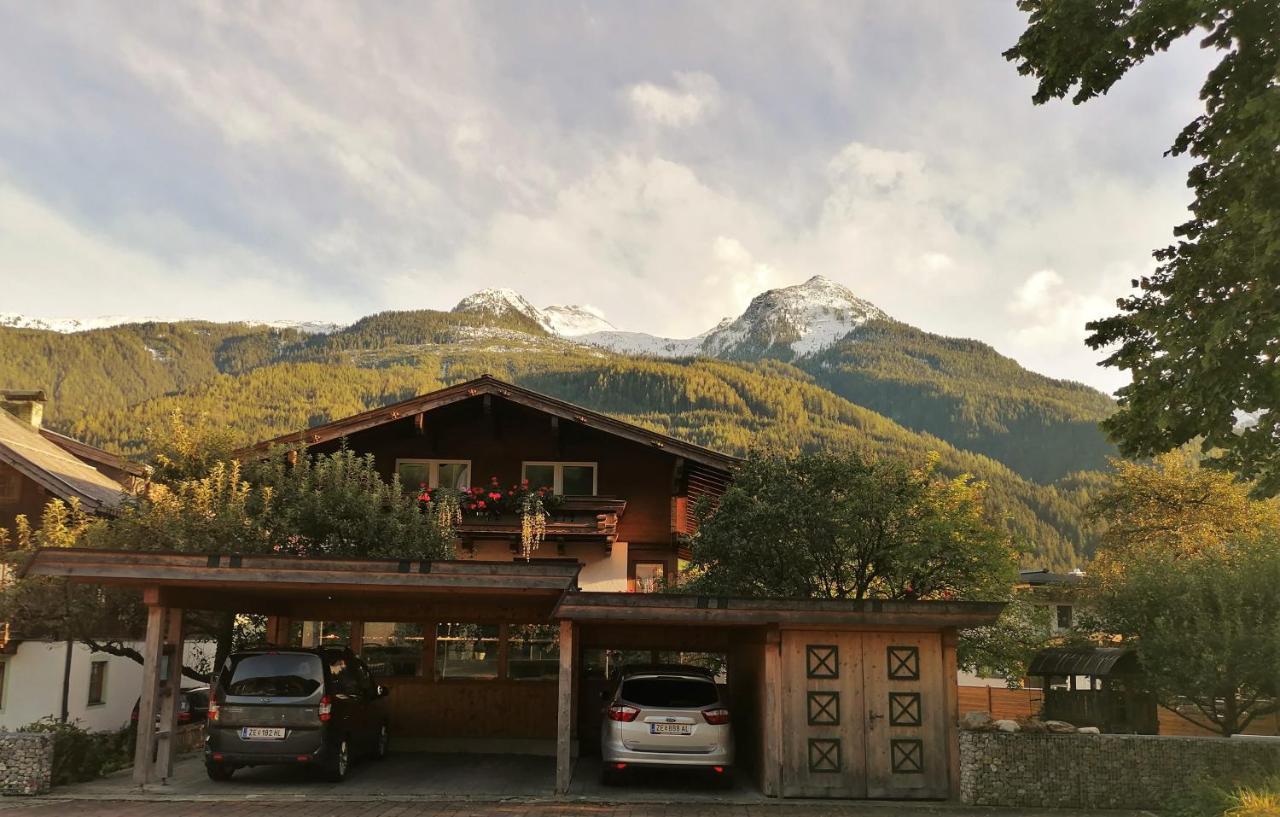 Haus Hofer Apartment Bramberg am Wildkogel Exterior foto